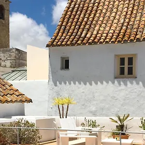 Siete Balcones Y Un Patio Vejer de la Frontera